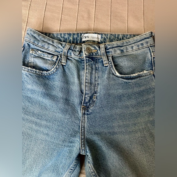 Zara Sky Blue Denim Pants

NWOT - Picture 2 of 5